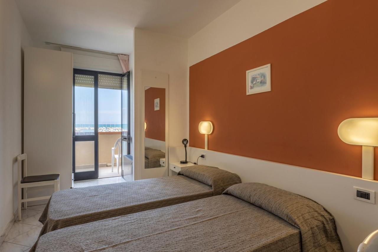 Hotel Quisisana Вада Екстериор снимка