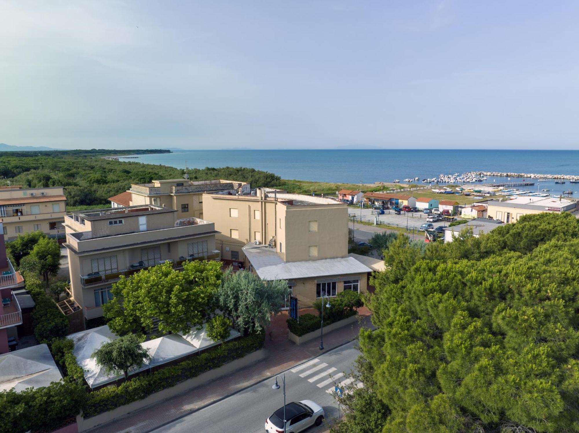 Hotel Quisisana Вада Екстериор снимка